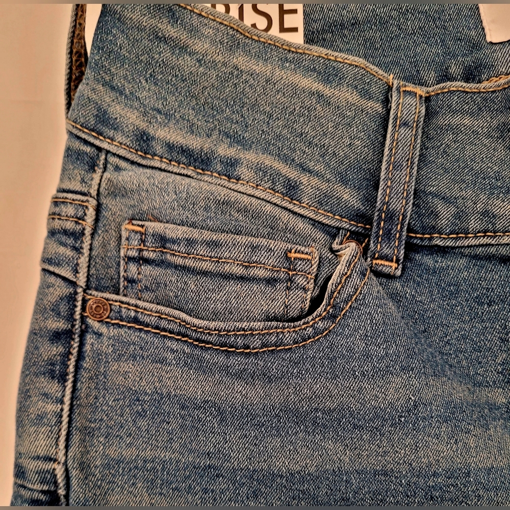 Rise Supply Co. Two Button Skinny Jeans - Picture 5 of 6